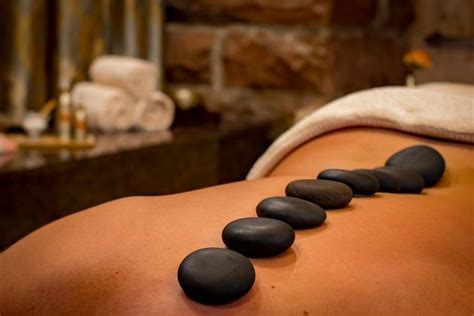 hot stone massage therapy and the key benefits you should know the