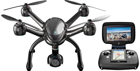 xdynamics annuncia evolve drone monoscocca  fibra  carbonio  due monitor sul