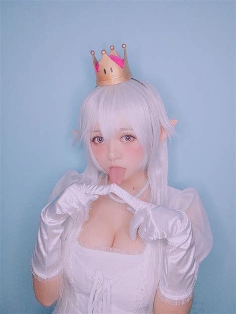 This Princess Boo Cosplay Cutely Stretches Out Her Tongue For The