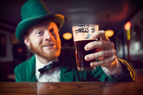 20 Irish Drinking Toasts For St Patricks Day