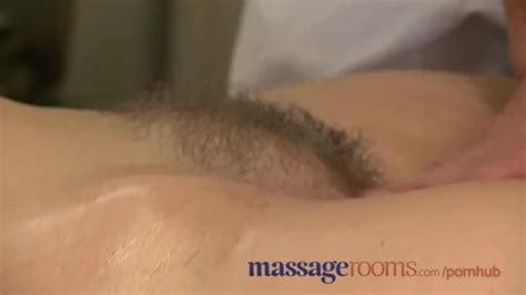 massage rooms milf hairy pussy gets stretched and creamed