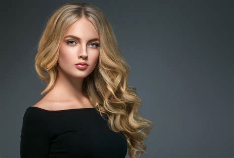 Download Long Hair Blue Eyes Blonde Woman Model Hd Wallpaper