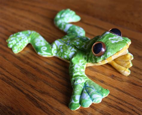 printable frog plush pattern printable world holiday