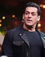 Salman Khan కోసం చిత్ర ఫలితం. పరిమాణం: 157 x 200. మూలం: www.bollywoodlife.com