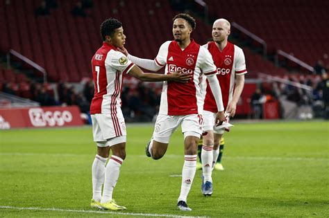 ajax utrecht kijken ultima italia