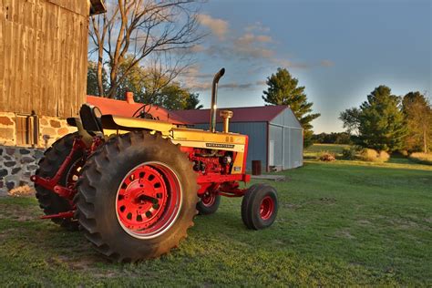 ih  demonstrator octane press