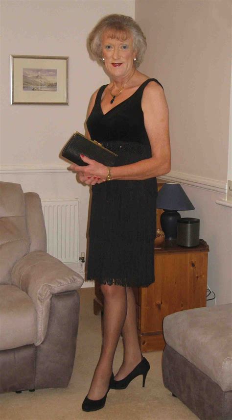 lbd line up page 3 stockings hq male wearers forum