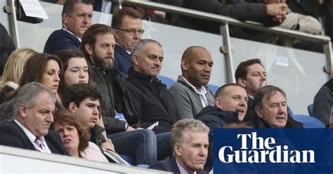chelsea fans have their say on josé mourinho s sacking in pictures
