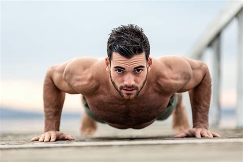 The Best Compound Bodyweight Exercises And How To Do Them