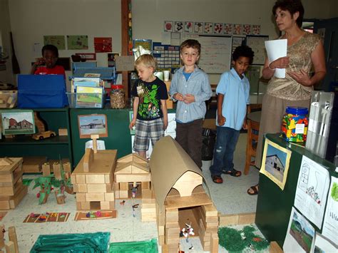 farm  kindergarten built kindergarten building kindergarten