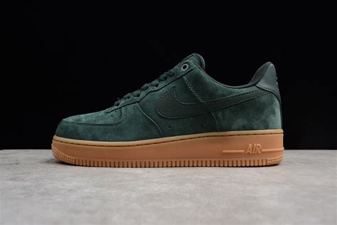 mens  wmns nike air force   lv suede outdoor green aa