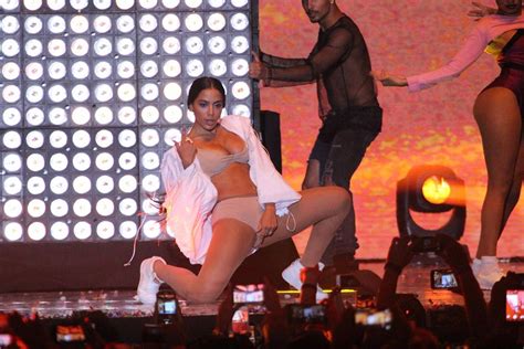 Oops Singer Anitta Nip Slip At Music Awards In Rio De Janeiro