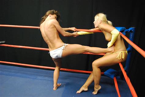 womens boxing catfight mega porn pics