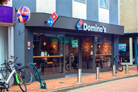dominos pizza plans  open   locations  italy la gazzetta italiana