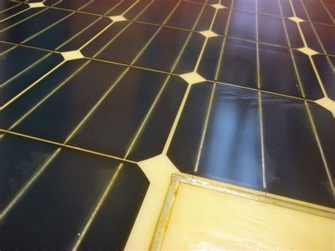 yellow solar panels   perform poorly    bad pv tech