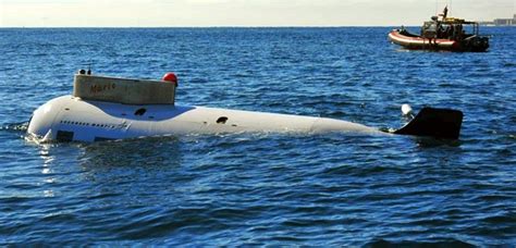 manned combat submersible lockheed martin