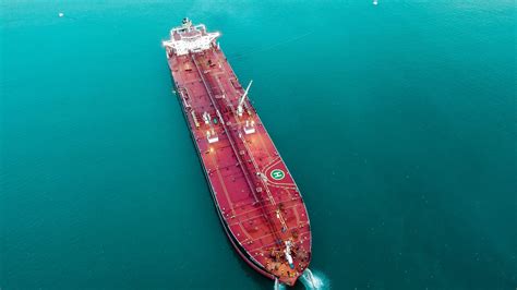 feature crude oil tanker freight rates   arabian gulf  china