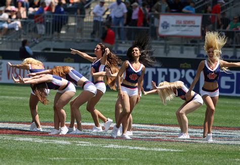 Cheerleader 86 Flickr