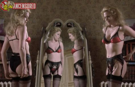 naked melanie griffith in working girl