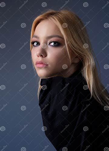 Seductive Blonde Woman Face Sensual Young Woman Posing With Look