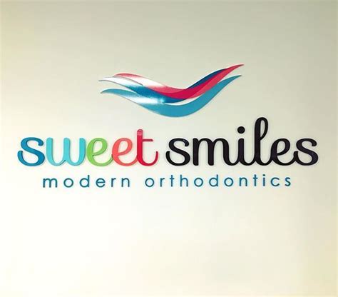 As You Can See From Their Logo Sweet Smiles Emphasizes On Their Modern