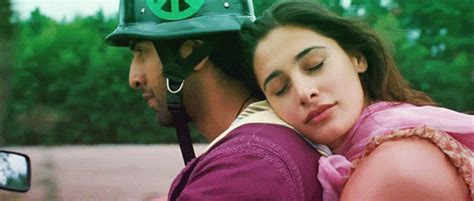 13 Latest Romantic Bollywood Songs That Completely