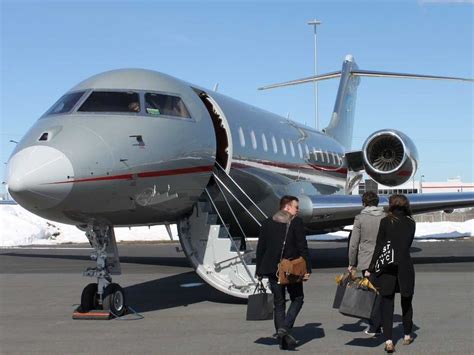 tested    fashionable private jet service
