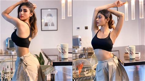 Mouni Roy’s Chic Pictures And Harry Potter Love Are All We