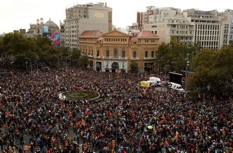 mayhem  barcelona   million pro independence supporters protest harsh prison sentences