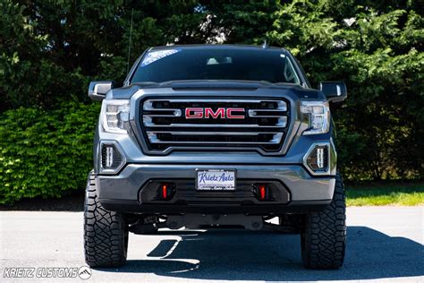 lifted  gmc sierra     fuel contra wheels    rough country