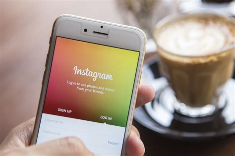 cost  develop  app  instagram