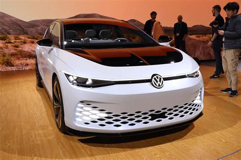 volkswagens electric cars  big advantage  competitors carbuzz