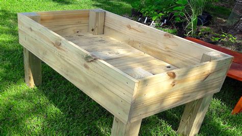 Elevated Wooden Planter Box Simple Diy Project Youtube