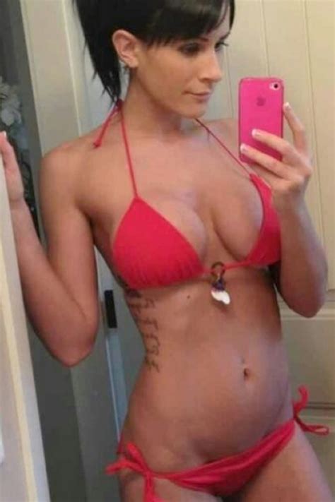 sex images red bikini iphone selfie porn pics by the