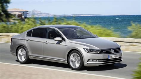 faehrt sich der neue vw passat mit  ps im test welt