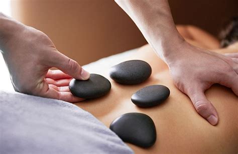 The 11 Types Of Massage A Complete Guide Types Of Massage Massage