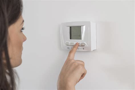 How To Set A Thermostat The Right Way Heating And Air Conditioning