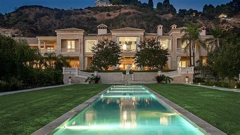 the 25 most expensive homes in the world for sale robb report