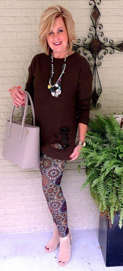 How To Wear Leggings For Older Women Casual 49 Ideas