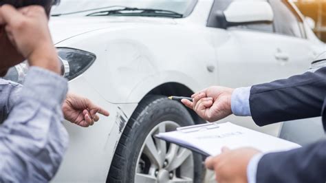 handle  car rental damage claim autoslash