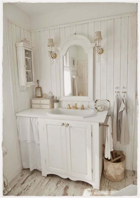 french country style bathroom
