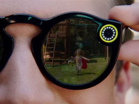 snapchat s spectacles expected to be big hit
