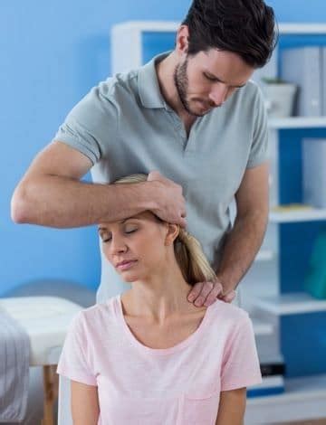 massage therapy service  arlington ma hands  physical therapy