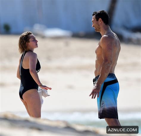 Hayden Panettiere Sexy At The Beach In Barbados Aznude