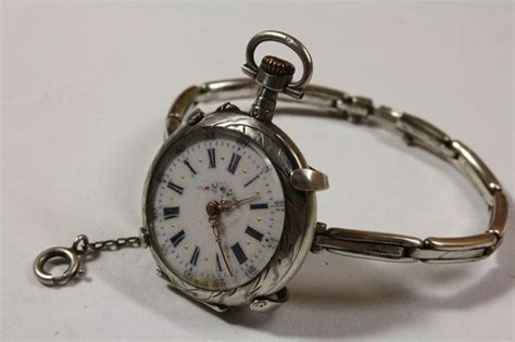 veilinghuis catawiki zilver en goud jugendstil armband met klok en horloge zilver