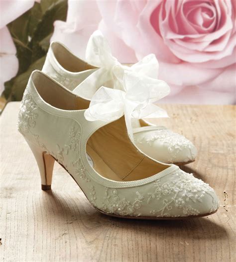 kind  wedding shoes