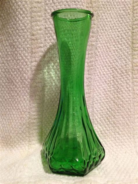 Green Glass Hoosier Bud Vase By Polksallitauntie On Etsy
