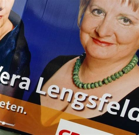 sex sells cdu politikerin setzt oberweiten im wahlkampf ein welt