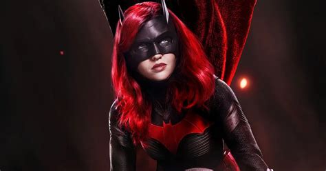 watchmen batwoman more coming to new york comic con cosmic book news