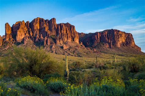 arizonas superstition mountains  spring oc  rearthporn